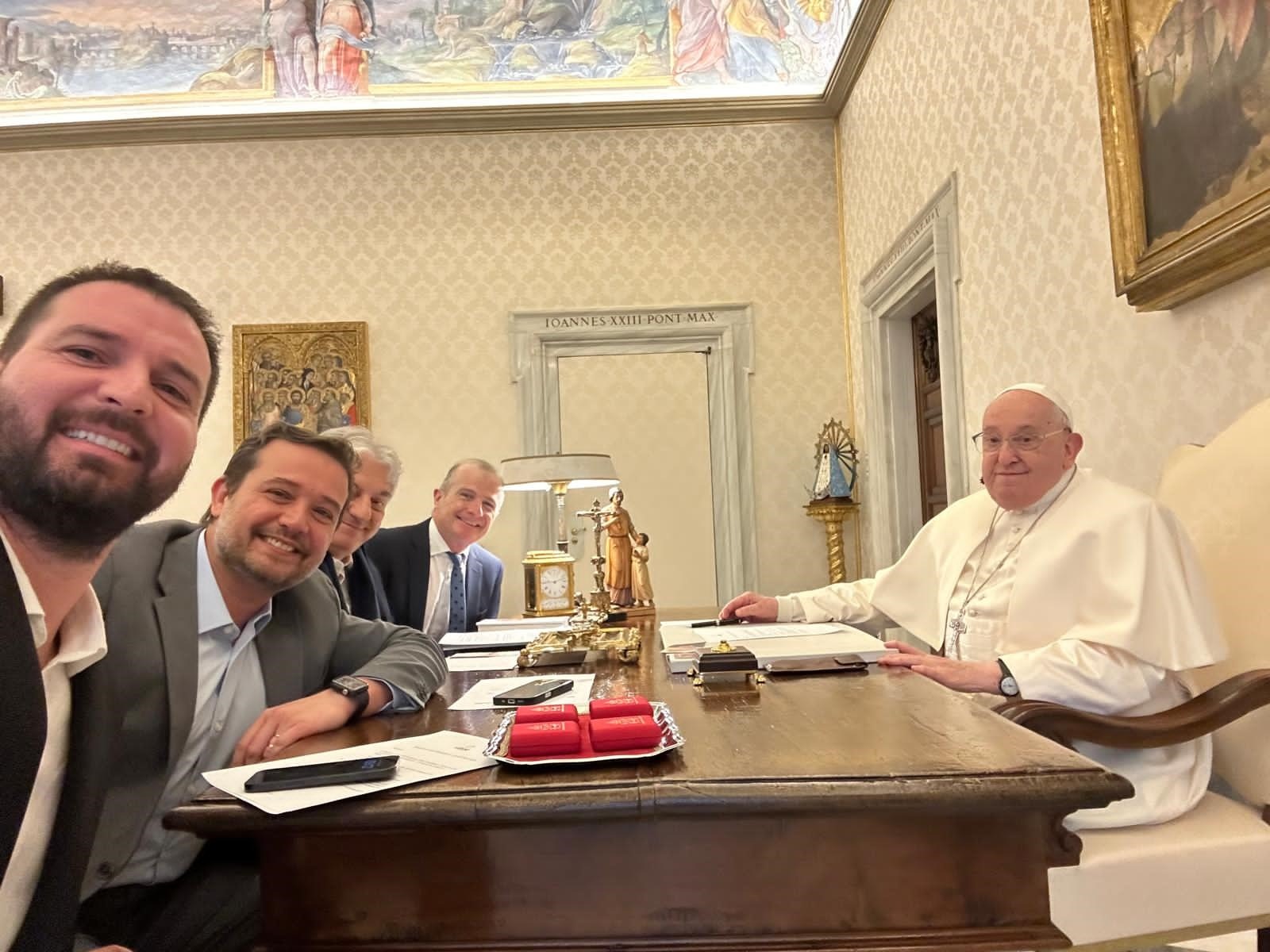 El papa Francisco protagonista de “Predicadores de la Belleza”