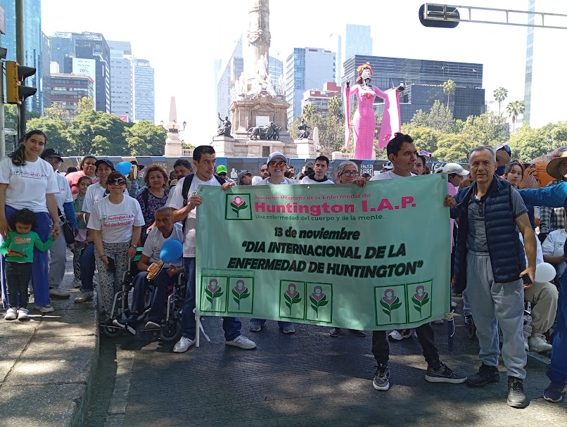 Desfilan por el Huntington