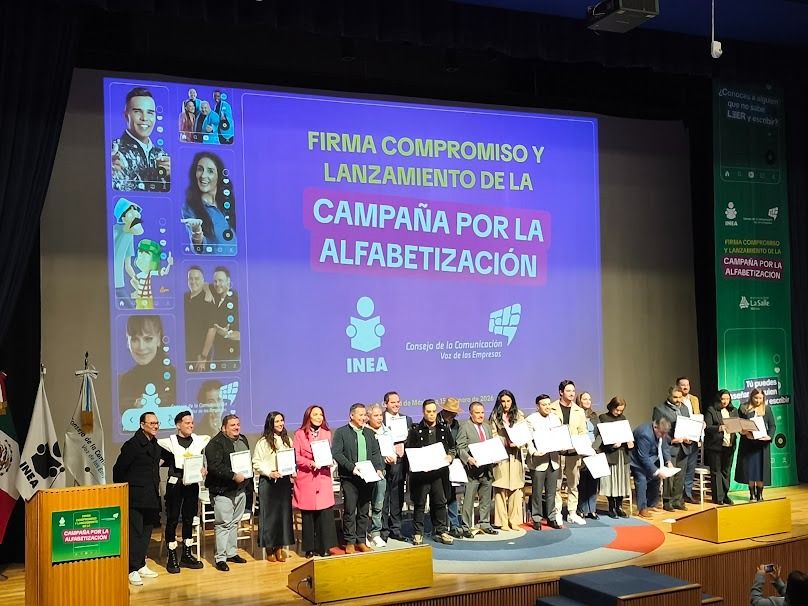 ¿Conoces a alguien que no sepa leer o escribir? ¡Checa esto!