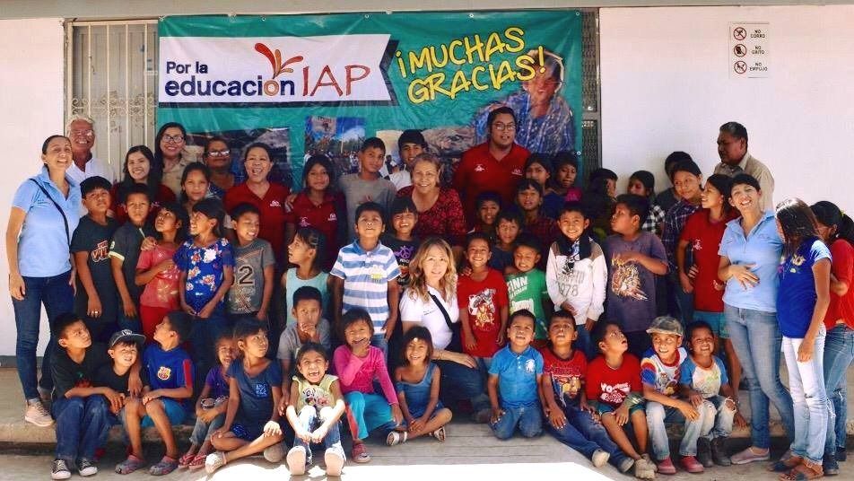 Por la Educación IAP: Siembra el futuro de los niños y jóvenes