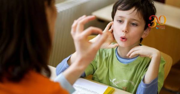 Tartamudez: romper barreras en la comunicación empieza por aprender a escuchar